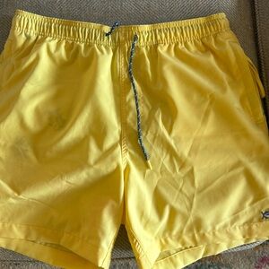 Southern Tide men’s Swim Trunks size Large
